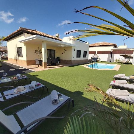 Villa Thais, Private Heated Pool, Ideal For Your Holidays In 칼레타데푸스테 외부 사진
