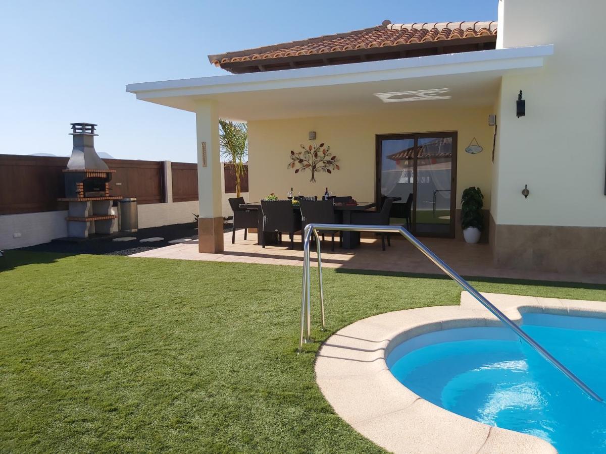 Villa Thais, Private Heated Pool, Ideal For Your Holidays In 칼레타데푸스테 외부 사진